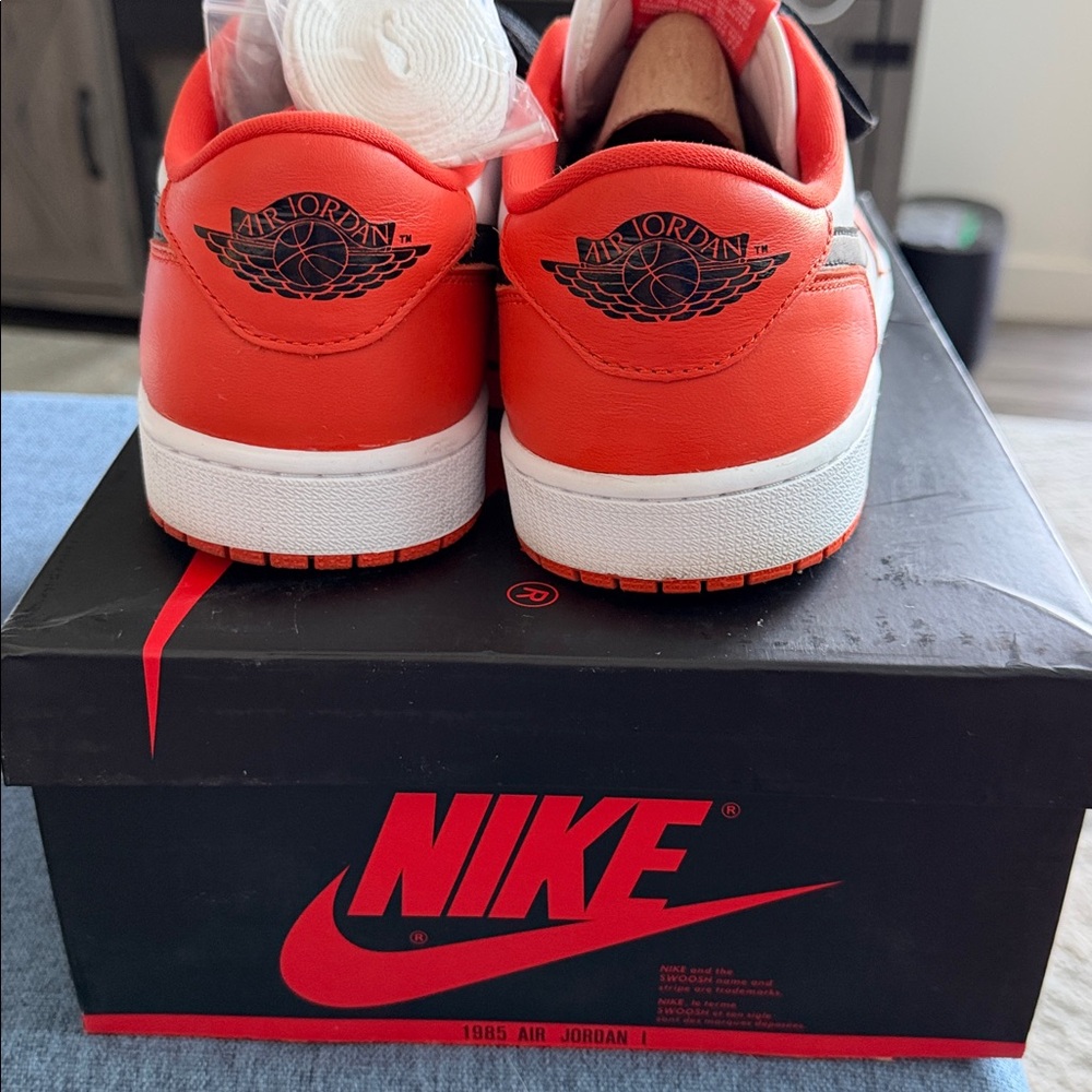 Nike Air Jordan 1 Low OG Starfish Size 12 W/box - Picture 3 of 4